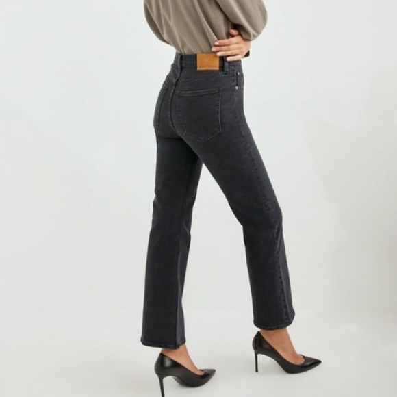 Denim Forum The Twiggy High Rise Flare 32L Jeans in Black - Size 24 - Picture 2 of 13